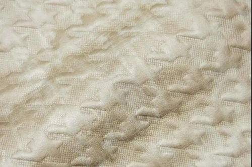 2022春夏色彩流行趨勢預測 2021 22秋冬流行關(guān)鍵詞 注意防護