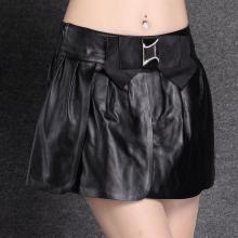 常熟市皮革制品廠 專注女式羽絨服裝生產(chǎn)與加工